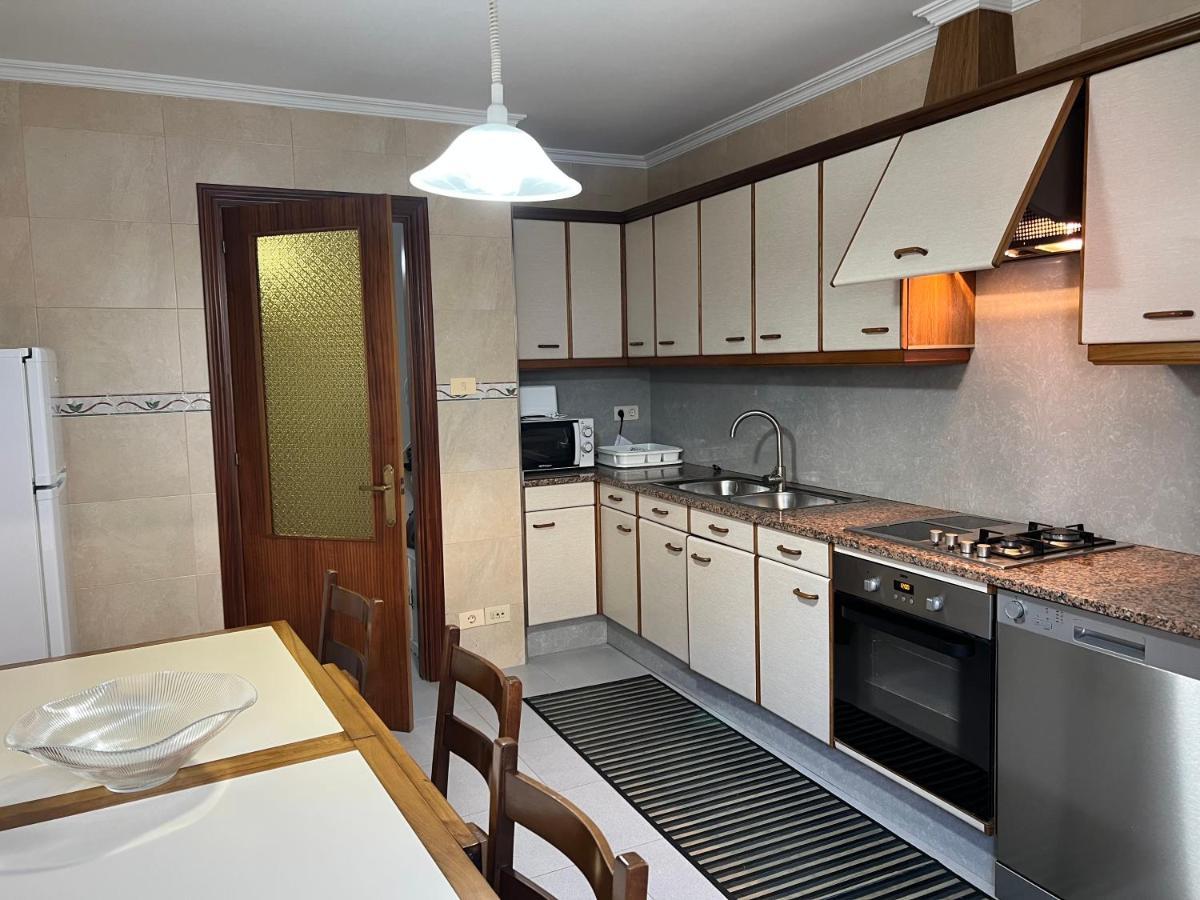 Apartamentos Playa De La Concha O O Porto de Espasante Extérieur photo